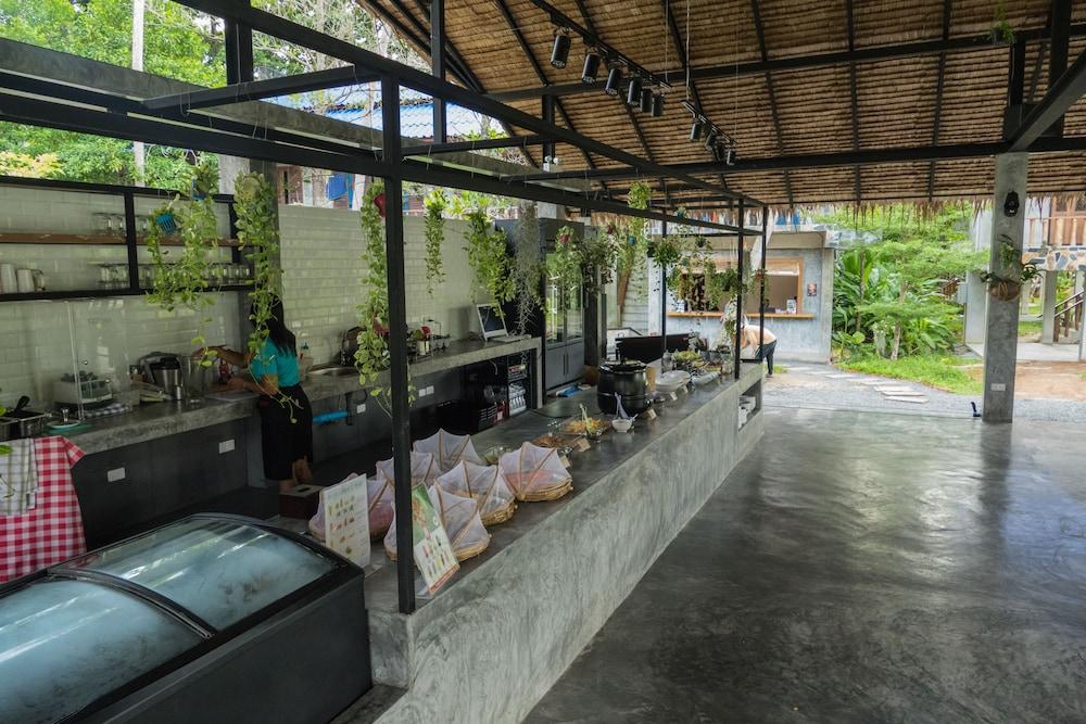 Wonderland Healing Center Hotel Ko Pha Ngan Exterior photo
