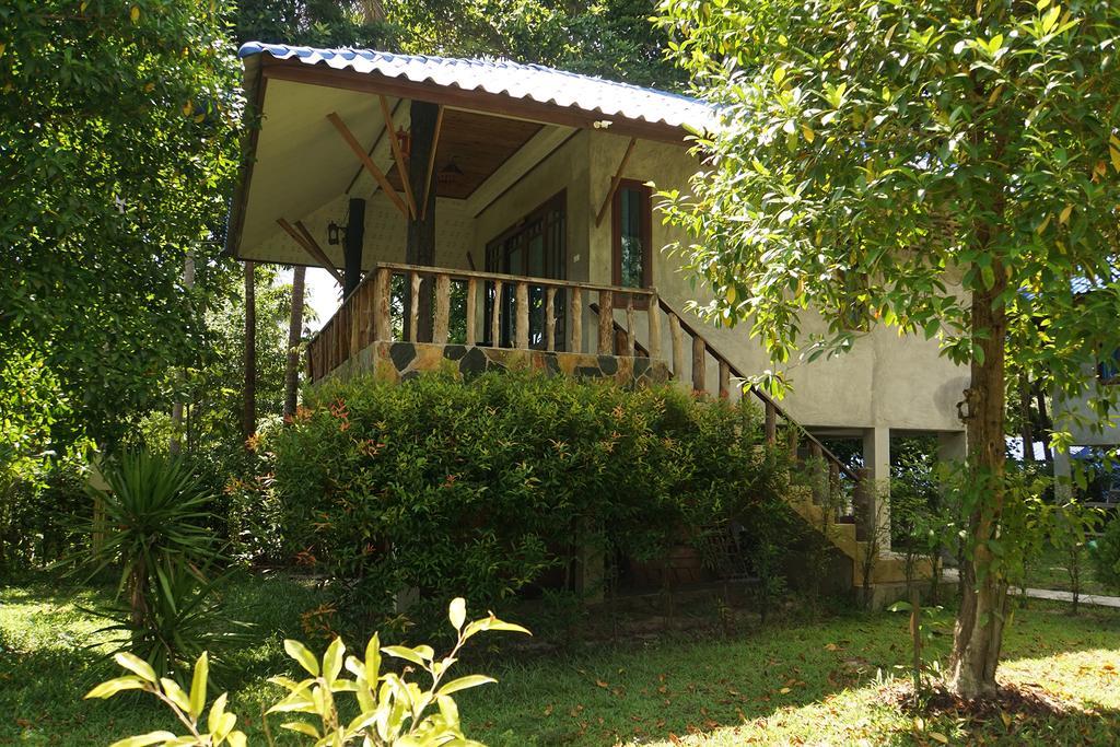 Wonderland Healing Center Hotel Ko Pha Ngan Exterior photo